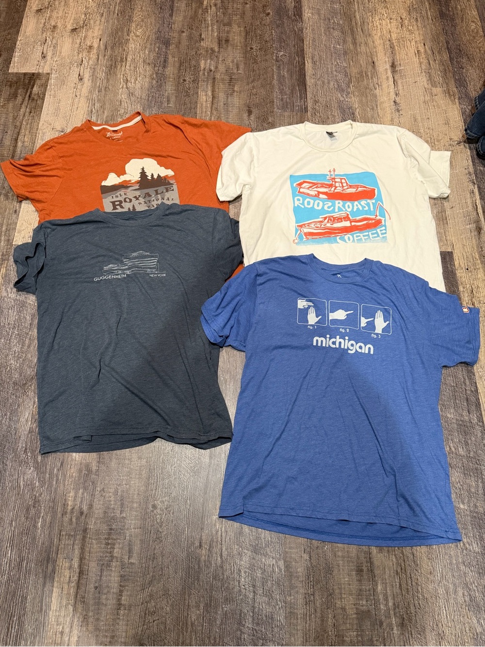 Michigan Graphic Tee - Blue Short Sleeve Crewneck